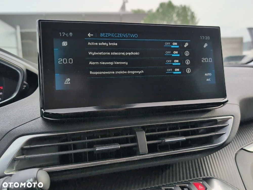 Peugeot 5008 1.2 PureTech Active Pack S&S EAT8 - 27