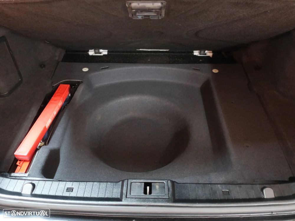 Mercedes-Benz E 220 CDI Auto Elegance - 12