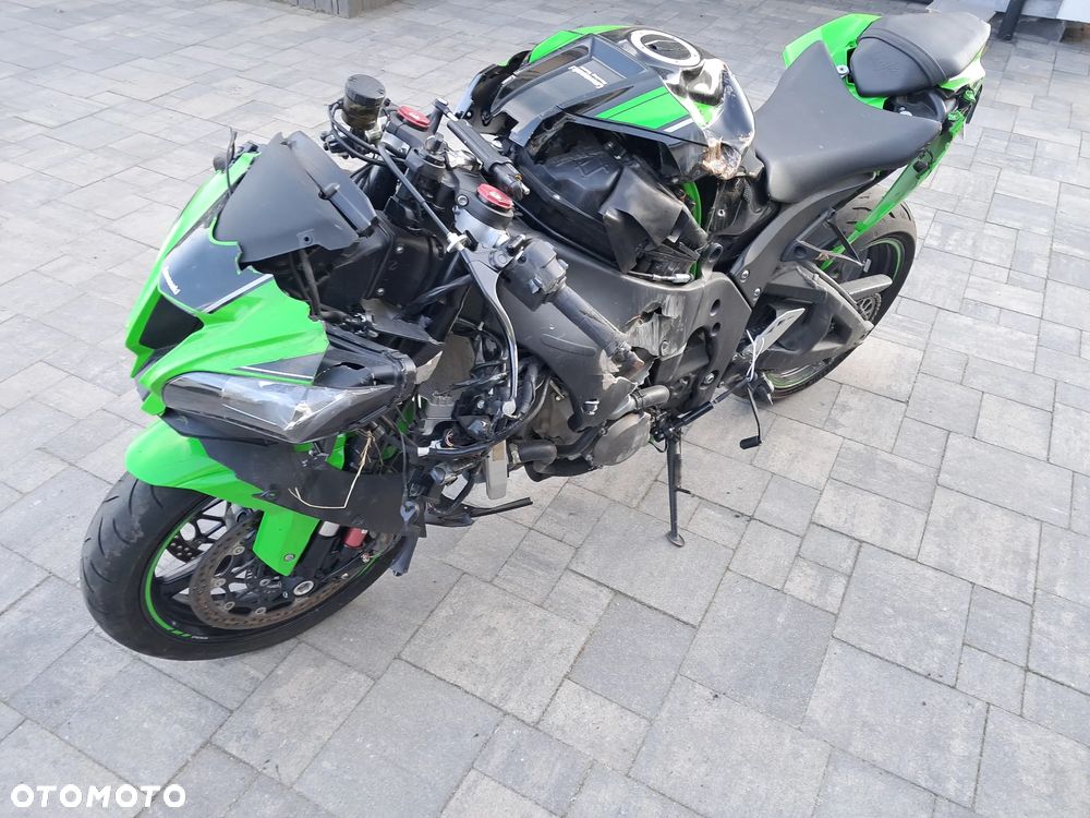 Kawasaki ZX - 7