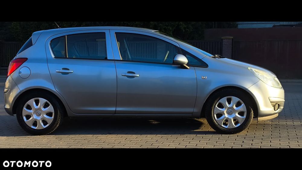 Opel Corsa - 6