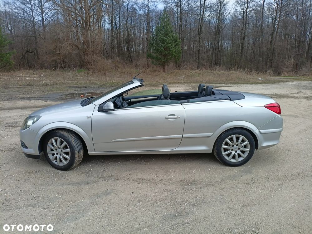 Opel Astra 1.8 Cosmo - 30