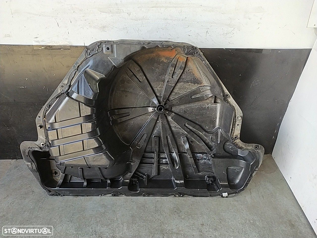 Bacia Da Mala Plastica Renault Megane Ii Caixa/Combi (Km_) - 1