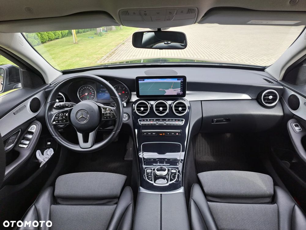 Mercedes-Benz Klasa C 220 d 9G-TRONIC Avantgarde - 7