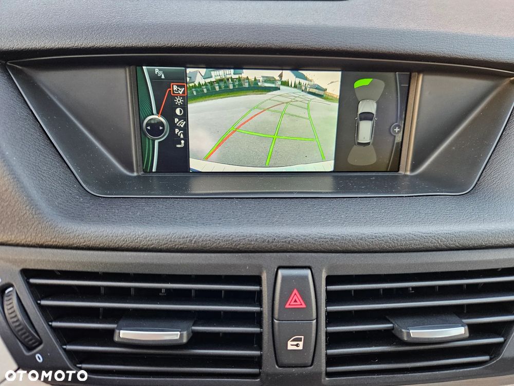 BMW X1 xDrive28i xLine - 37