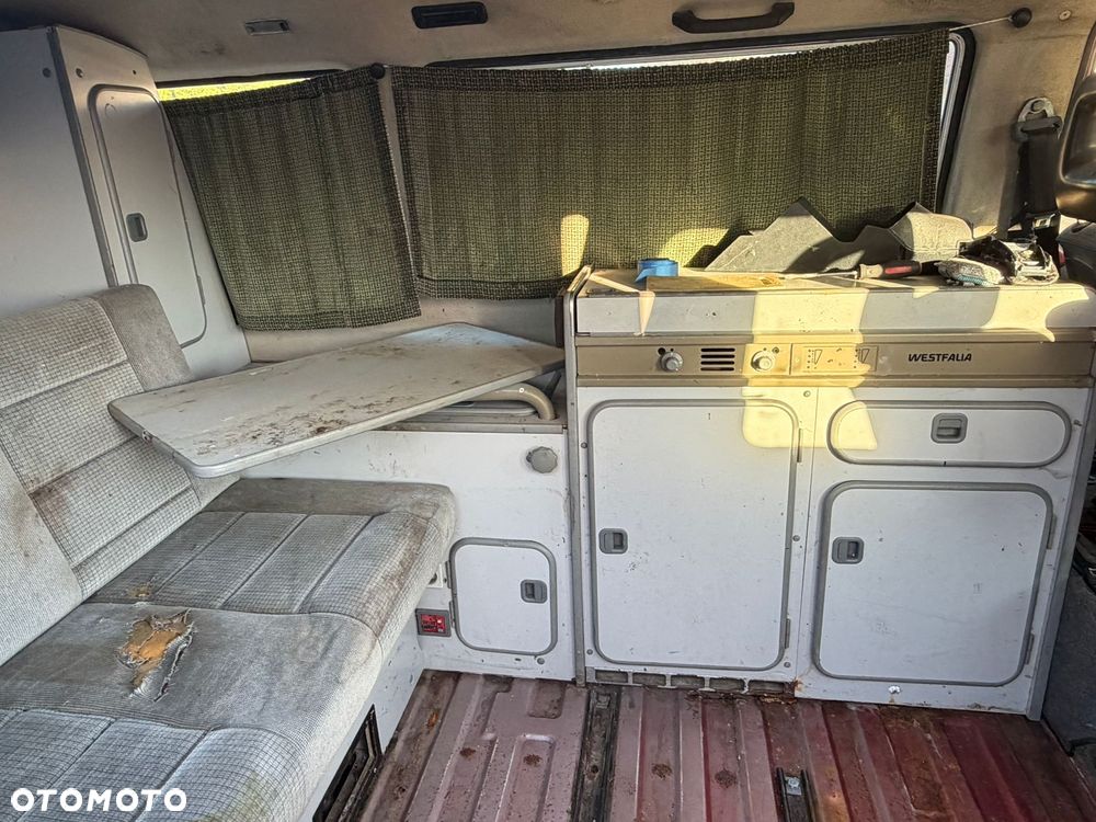 Volkswagen Transporter - 7