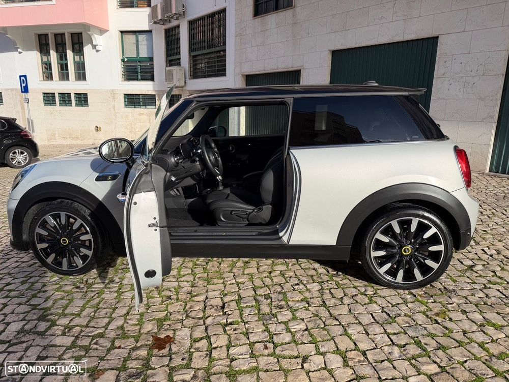 MINI 3 Portas Cooper SE - 8