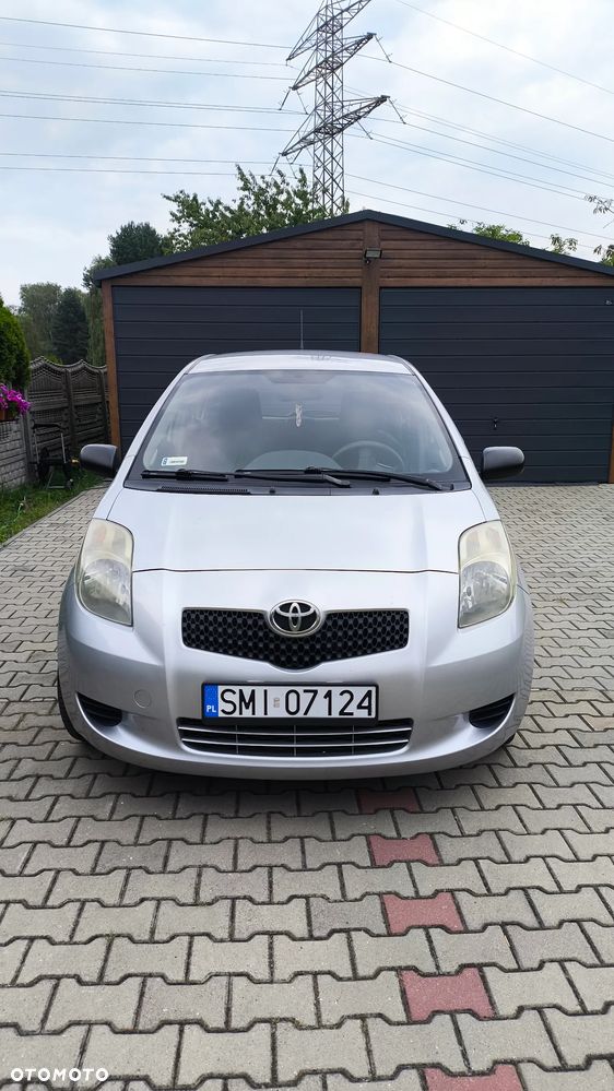 Toyota Yaris 1.3 Luna - 1