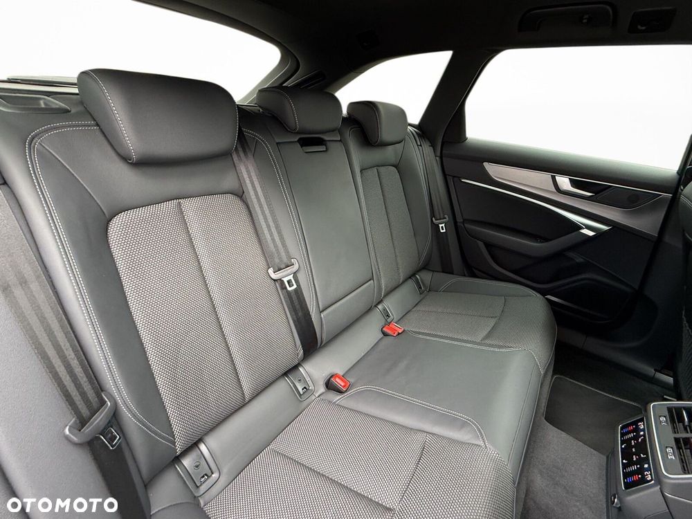 Audi A6 Avant 50 TFSI e PHEV Quattro Advanced S tronic - 29