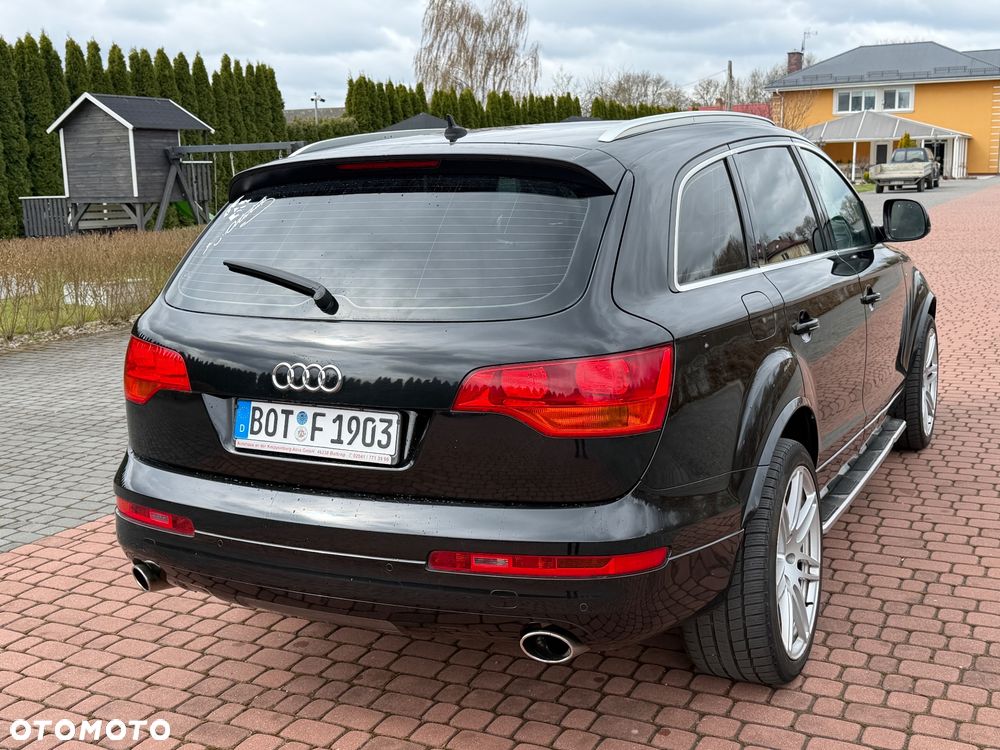 Audi Q7 - 13