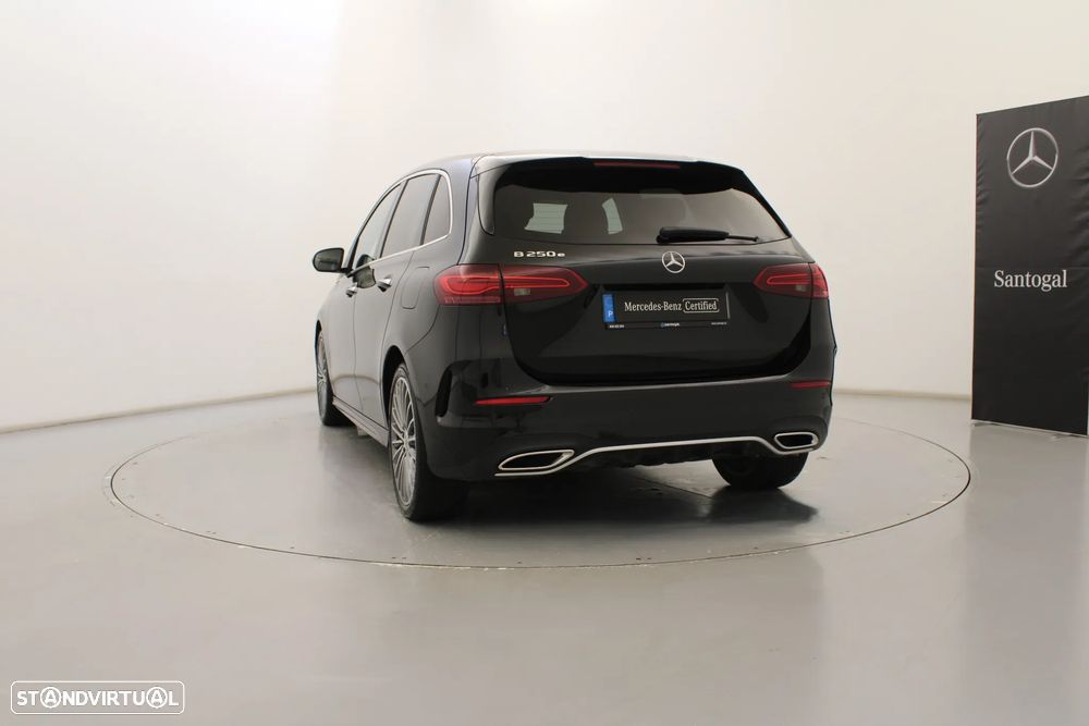 Mercedes-Benz B 250 e - 9