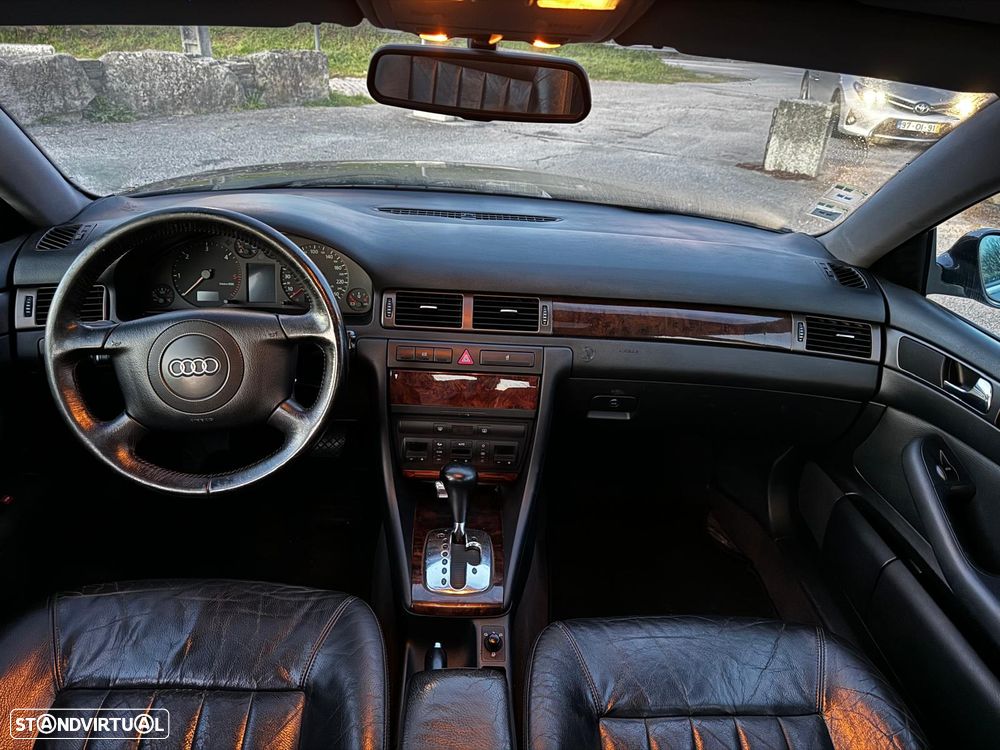 Audi A6 2.5 TDI V6 Tiptronic - 2