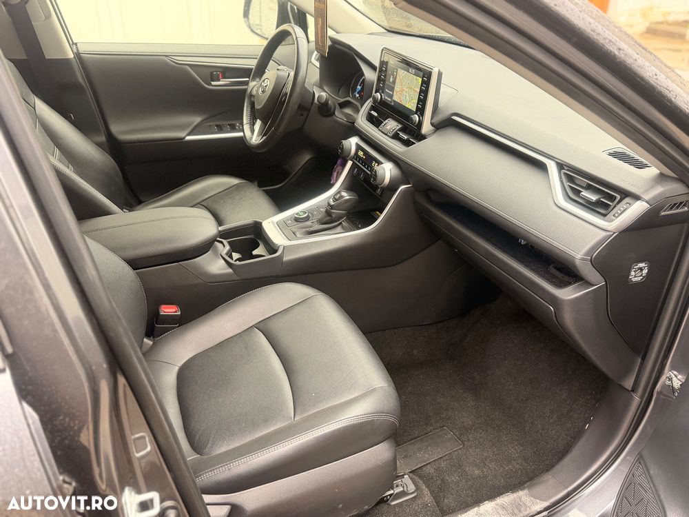 Toyota RAV4 2.5 VVT-iE 4x4 Luxury - 11