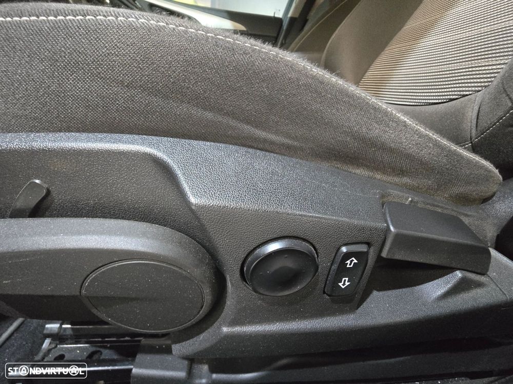 Opel Insignia Sports Tourer 1.6 CDTi Executive S/S - 12