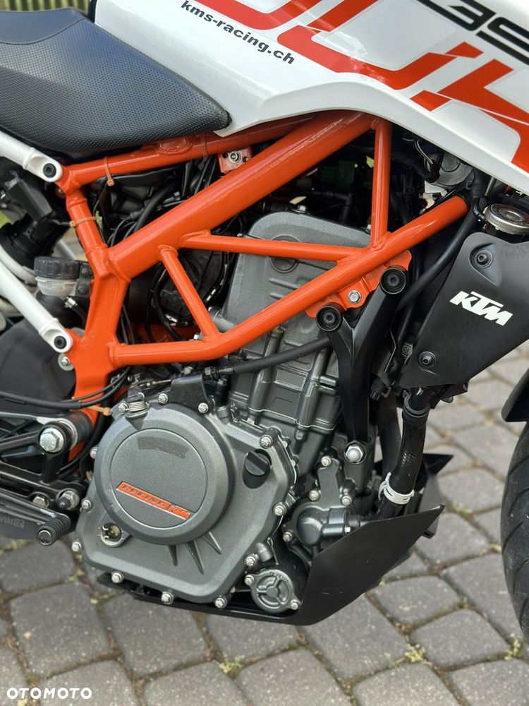 KTM Duke - 12