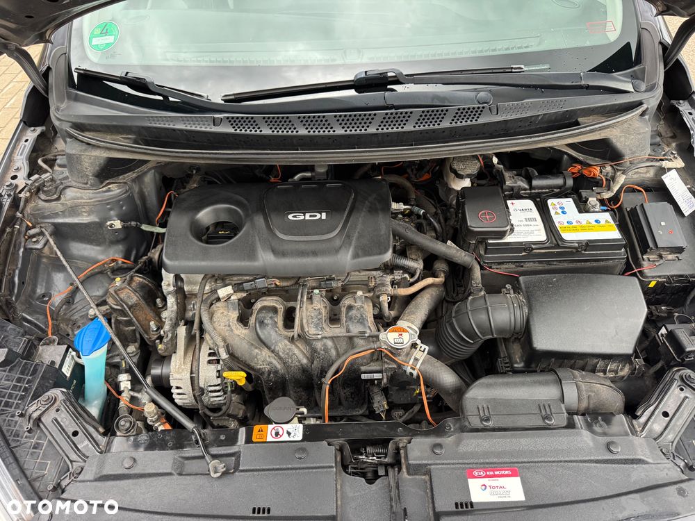 Kia Ceed 1.6 GDI Dream-Team Edition - 34