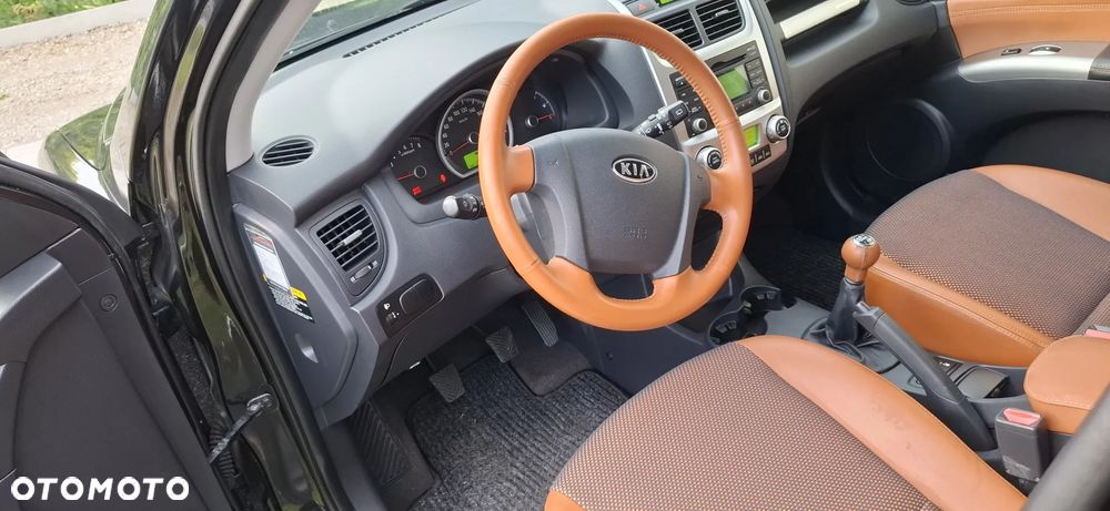 Kia Sportage - 10