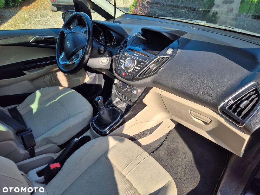 Ford B-MAX - 19