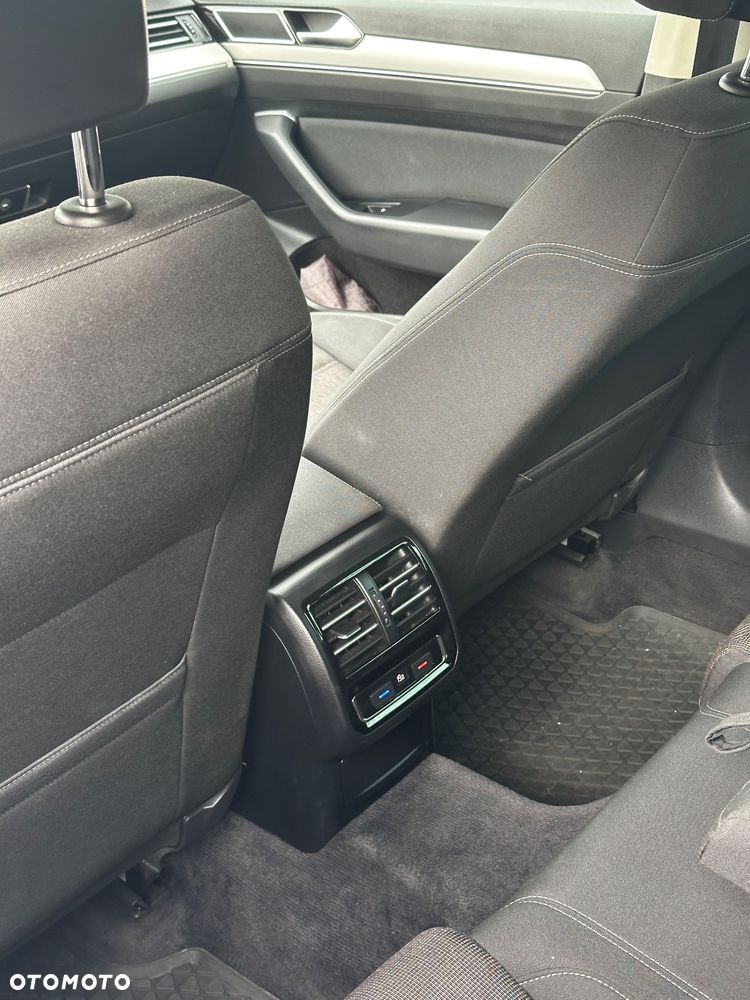 Volkswagen Passat 2.0 TDI BMT Highline DSG - 20