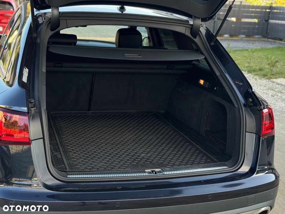 Audi A6 Allroad - 19