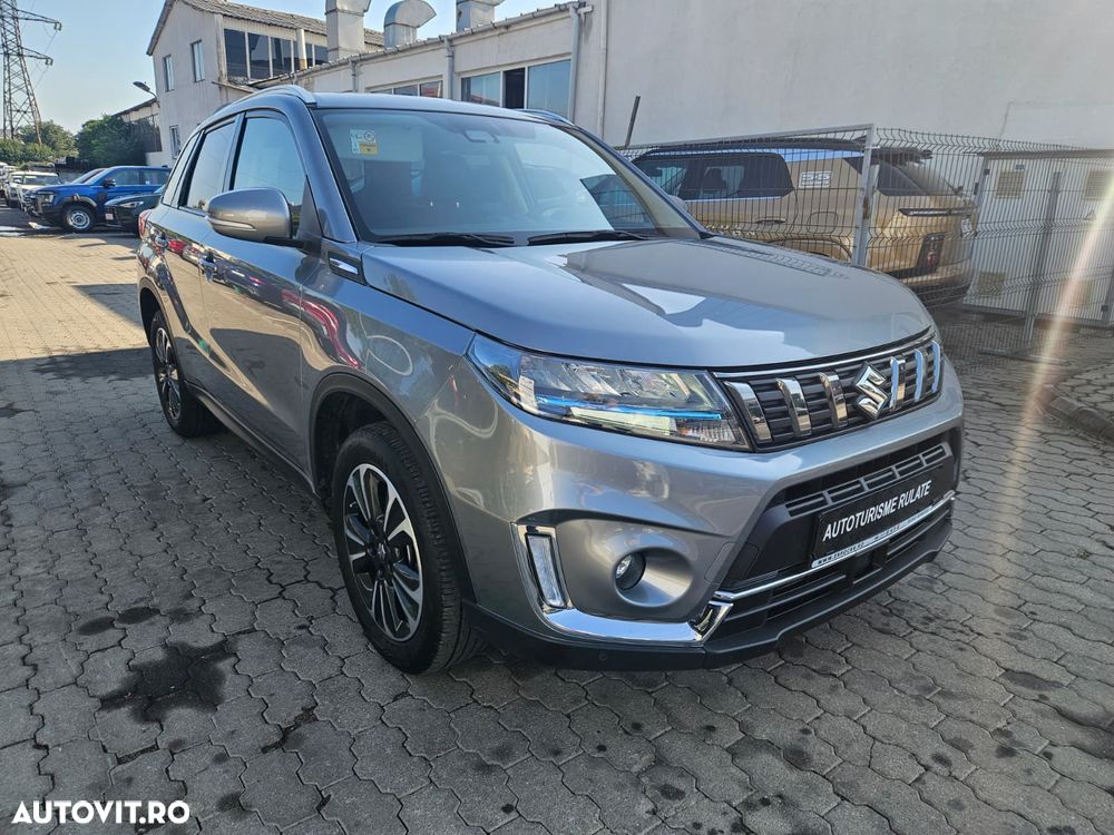 Suzuki Vitara 1.4 Boosterjet MHEV Spirit - 3