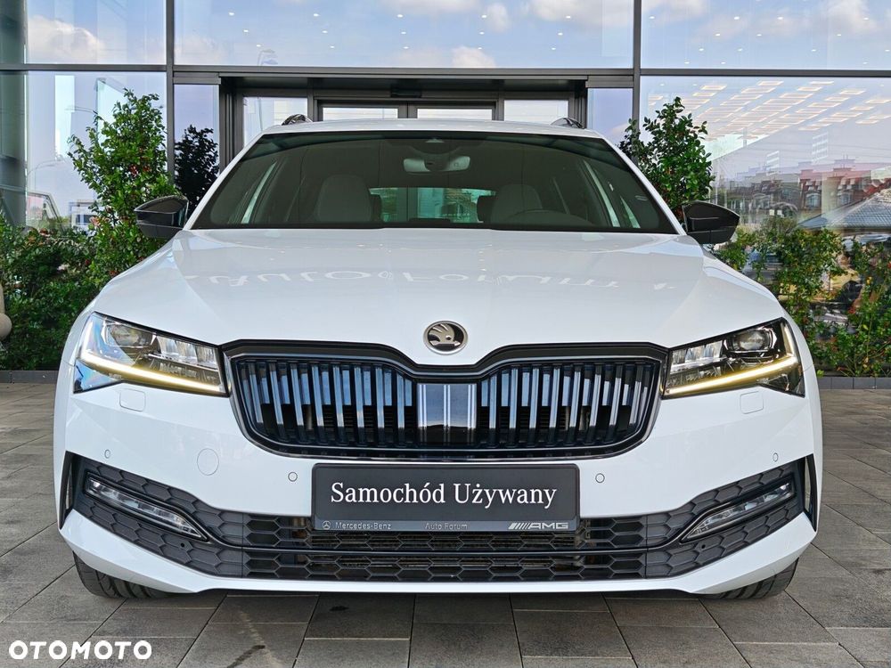 Skoda Superb 2.0 TDI SCR 4x4 Sportline DSG - 3