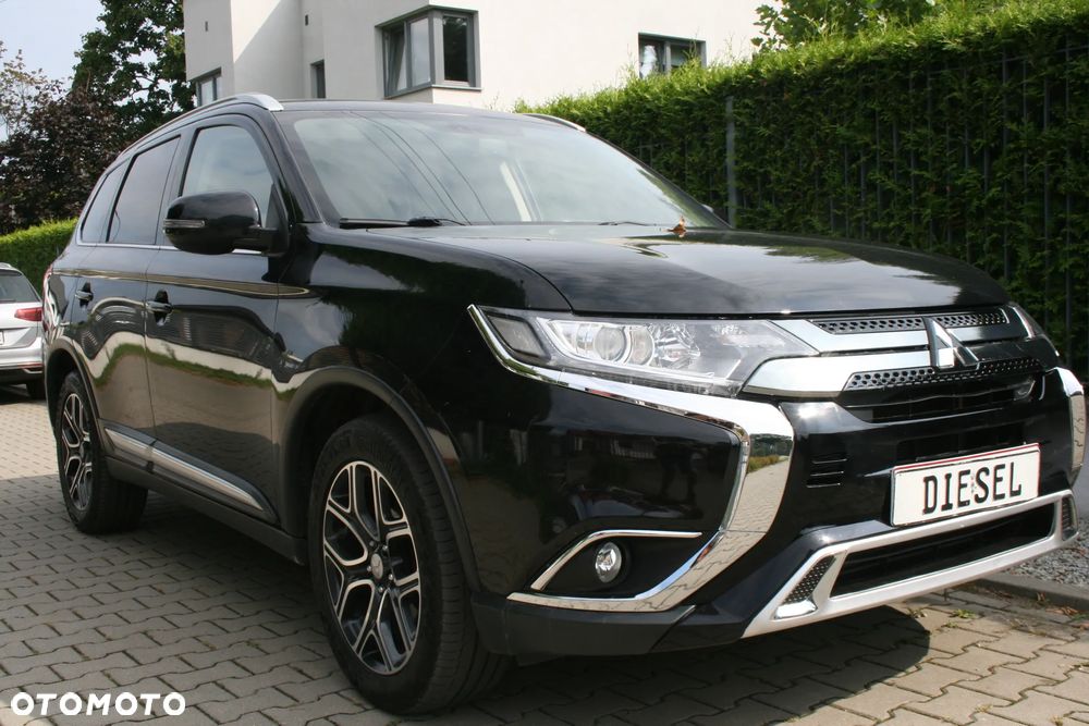 Mitsubishi Outlander 2.2 DID Intense + 4WD - 34