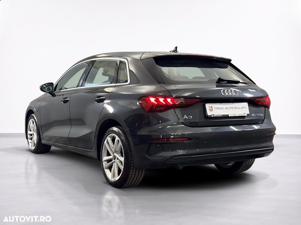 Audi A3 Sportback 40 TFSIe S tronic - 4