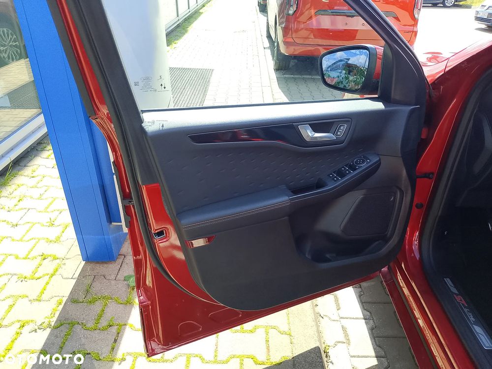 Ford Kuga 1.5 EcoBoost FWD ST-Line - 16