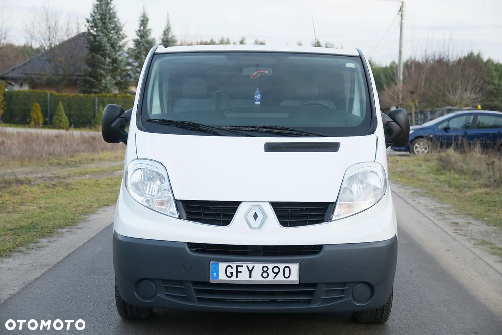 Renault Trafic - 12