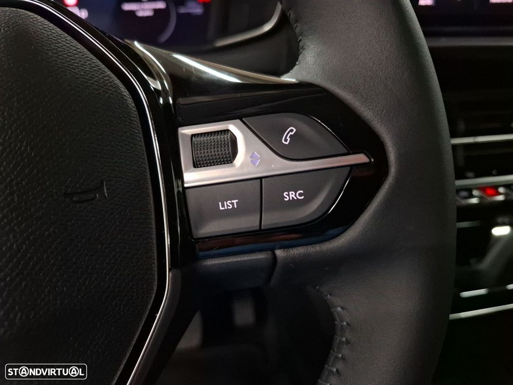 Peugeot e-208 50 kWh Allure - 17