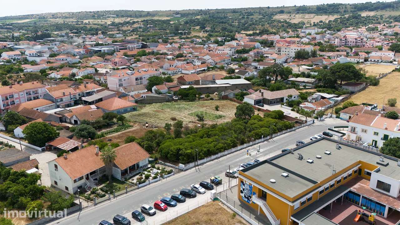 Terreno para construção de 4 moradias no centro da Quinta do Anjo - Grande imagem: 4/11