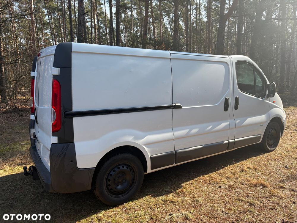 Opel Vivaro - 5