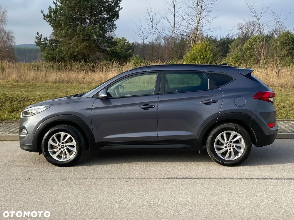 Hyundai Tucson 1.7 CRDI BlueDrive Comfort 2WD - 27