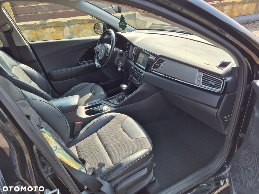 Kia Niro 1.6 GDI Hybrid XL - 16