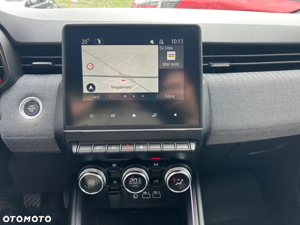 Renault Clio 1.0 TCe Techno - 12