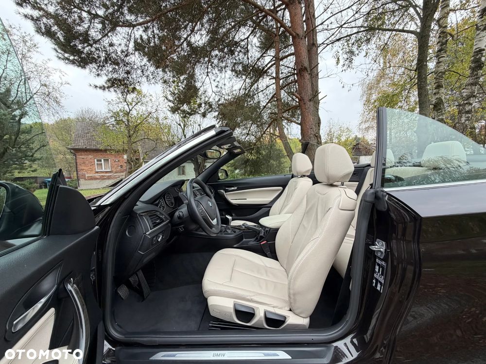 BMW Seria 2 220i Luxury Line - 24