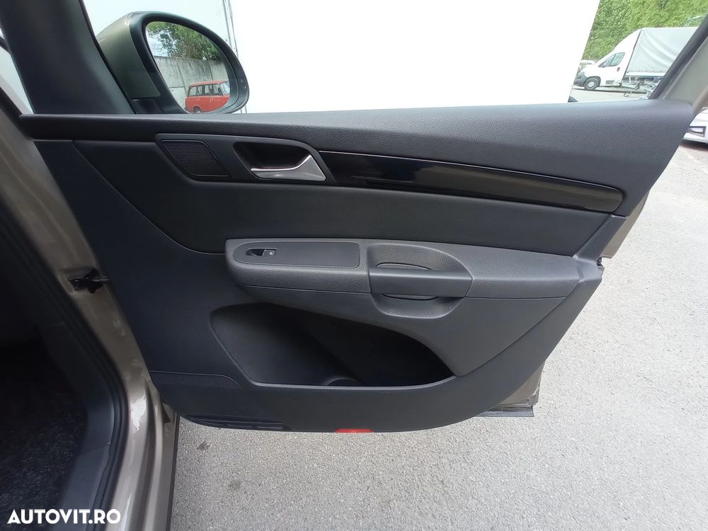 Volkswagen Sharan - 22