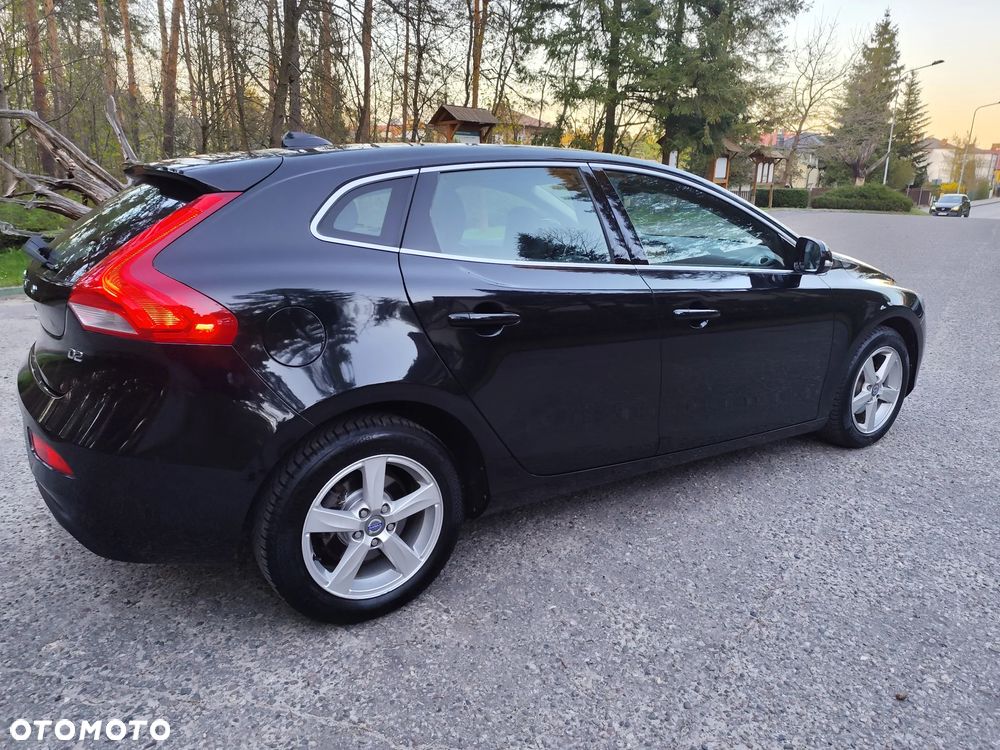 Volvo V40 D2 - 17