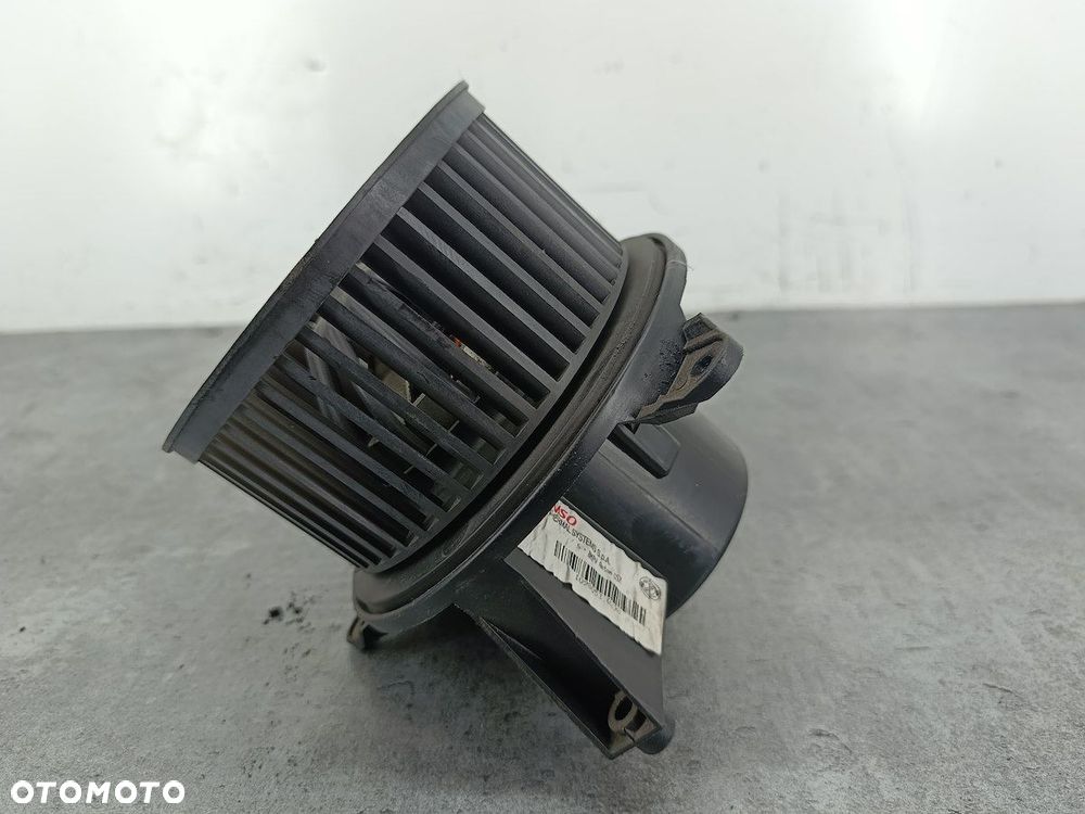 WENTYLATOR NAWIEWU, DMUCHAWA LANCIA MUSA 5B2430600 DENSO 1.4 16V - 1