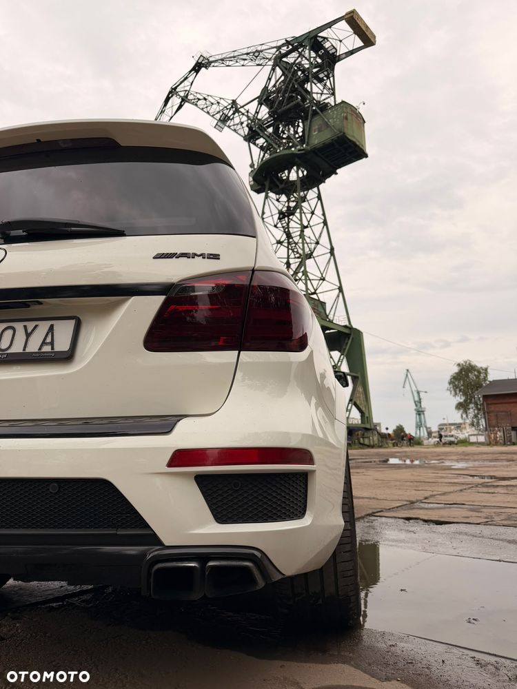 Mercedes-Benz GL 63 AMG - 29