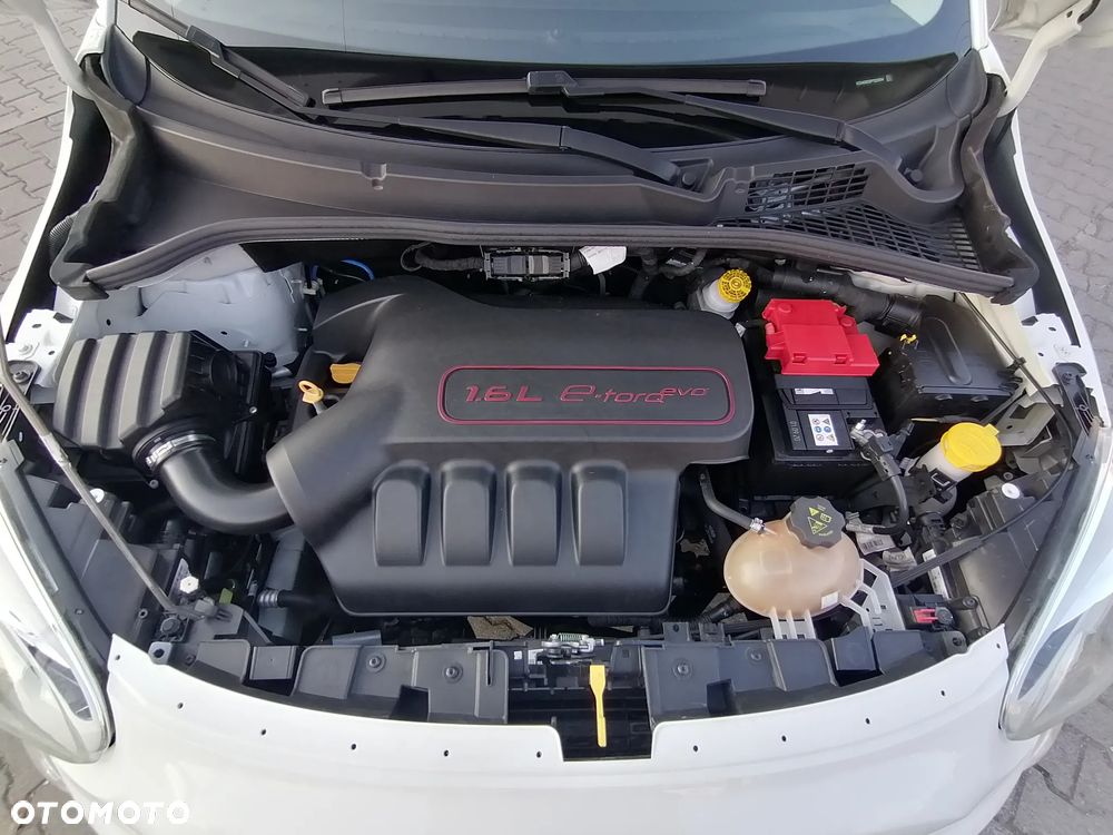 Fiat 500X 1.6 E-Torq 4x2 S&S City Cross - 31