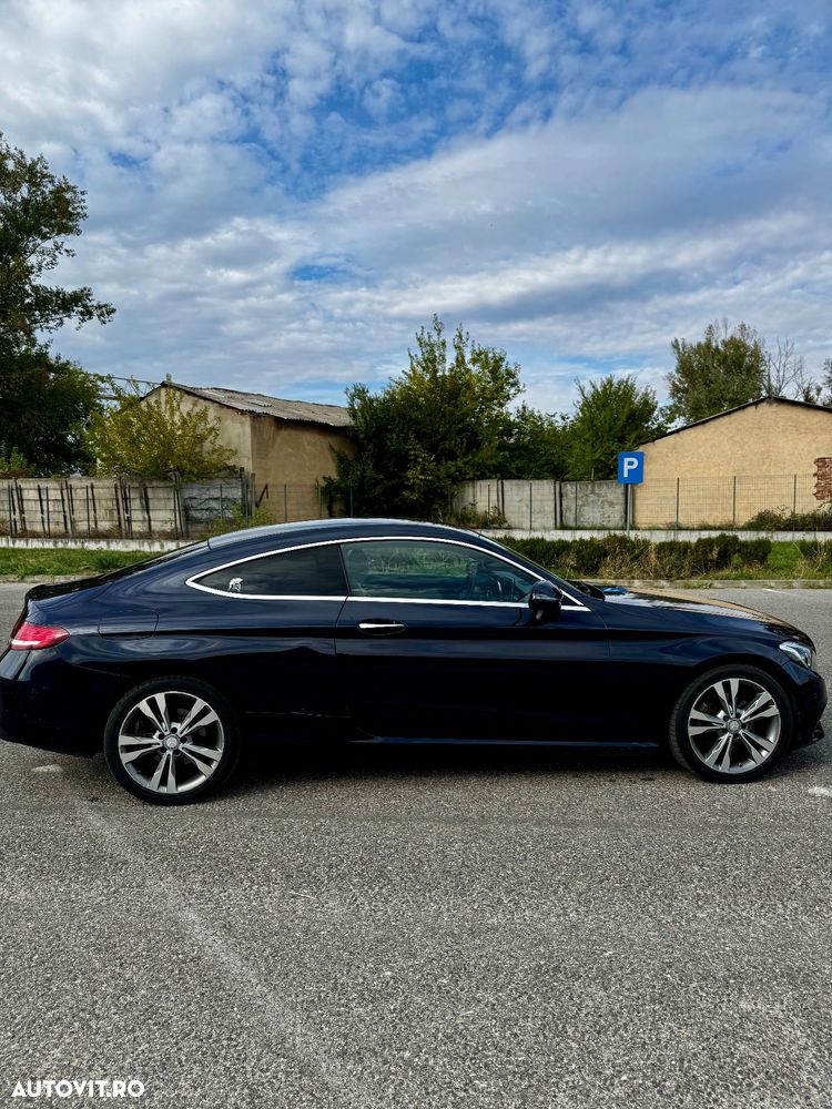 Mercedes-Benz C 220 d Coupe 9G-TRONIC - 6