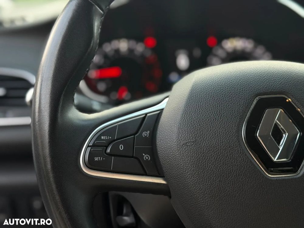 Renault Megane - 8