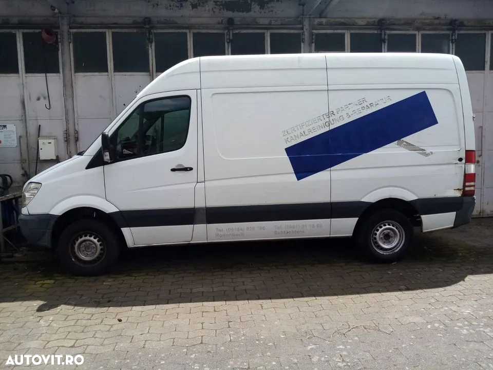 Dezmembrez Mercedes SprinterW906 316 an 2012 Euro 5 - 2