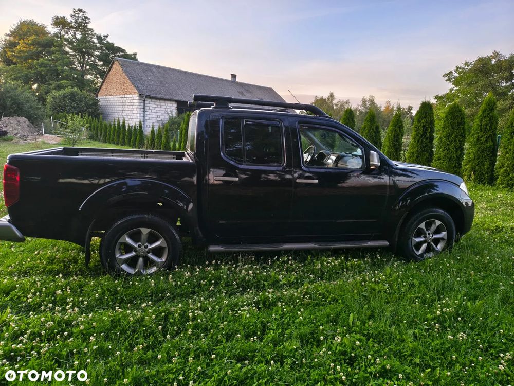 Nissan Navara 2.5 D XE Long EU5 - 8