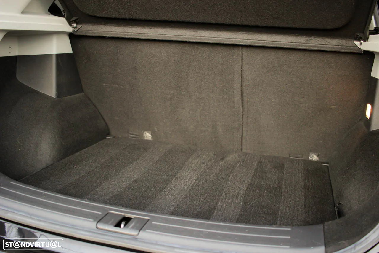 MG ZS EV 44.5 kWh Luxury - 8