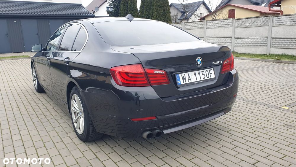 BMW Seria 5 - 30