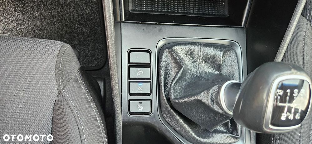 Hyundai Tucson 1.6 GDi 2WD Select - 25