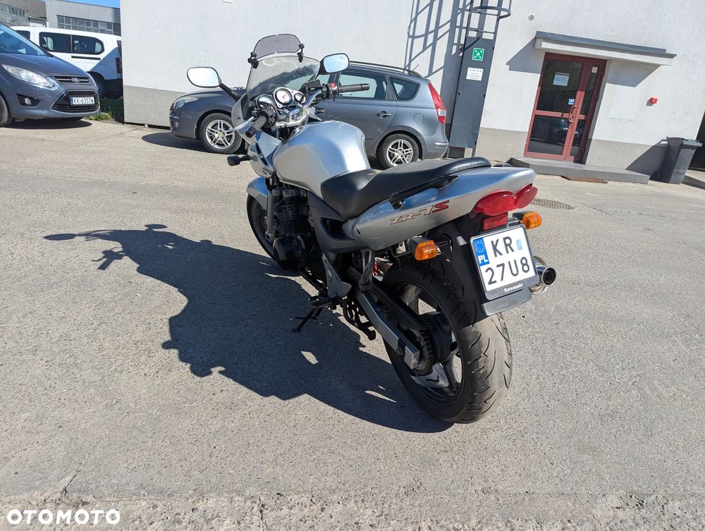 Kawasaki ZR - 3