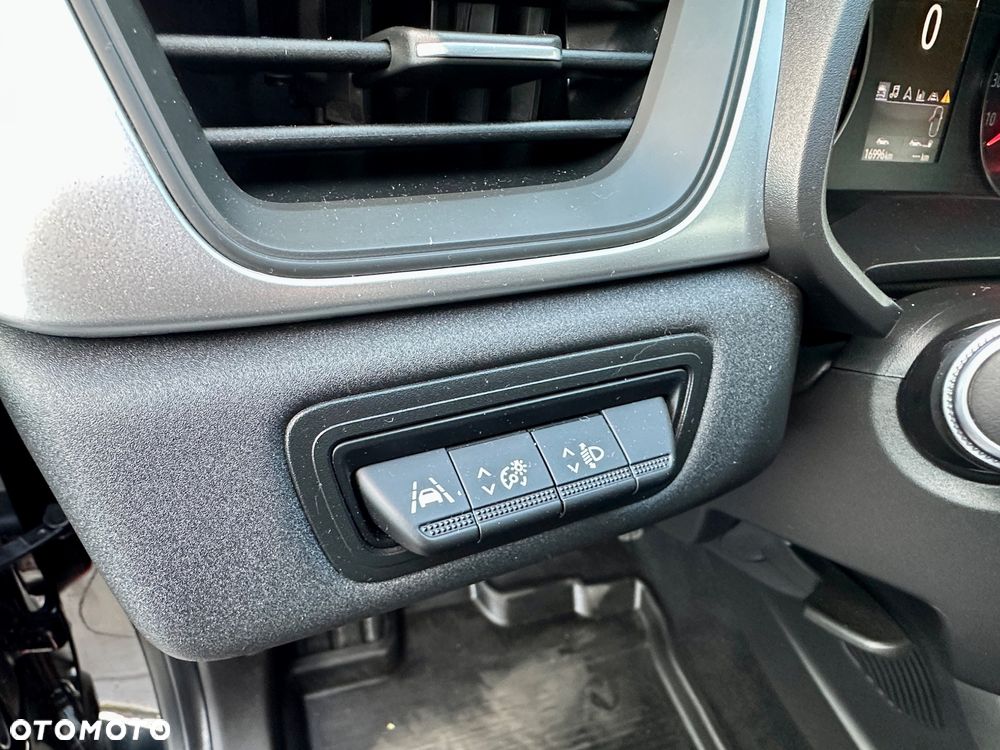 Renault Captur 1.3 TCe Intens EDC - 26